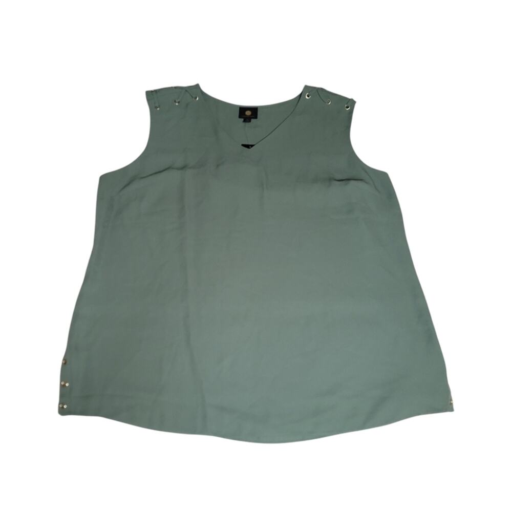 JM Collection Green V-Neckline Grommet-Trim Top XXL - Picture 4 of 12